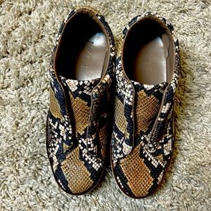 M4D3 brand size 6.5 leather women’s platform shoes